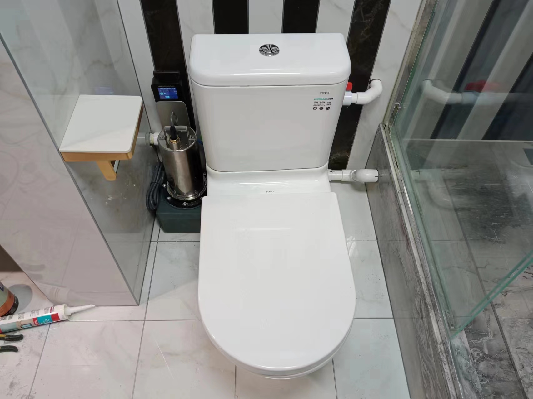 马桶污水提升器